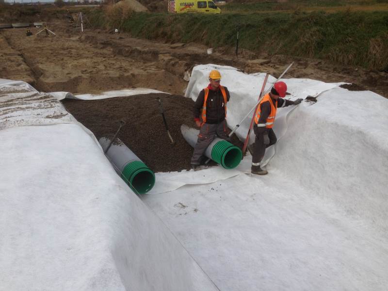 Budowa sieci kanalizacji deszczowej w ul. Wawelskiej-Walki Młodych w Pile etap II